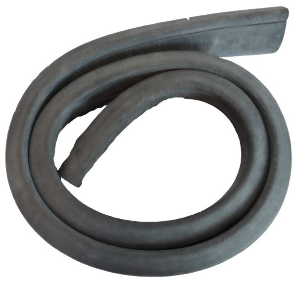 Front View of Citroen Ami 8 Sealing