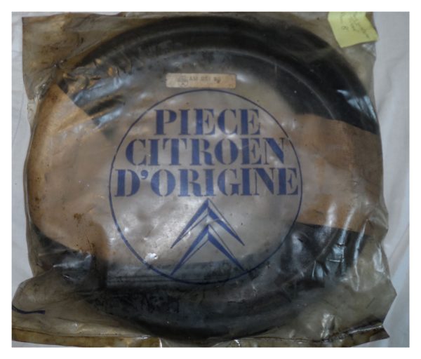 Front Windscreen rubber Seal AM96198 - Citroen Ami 8