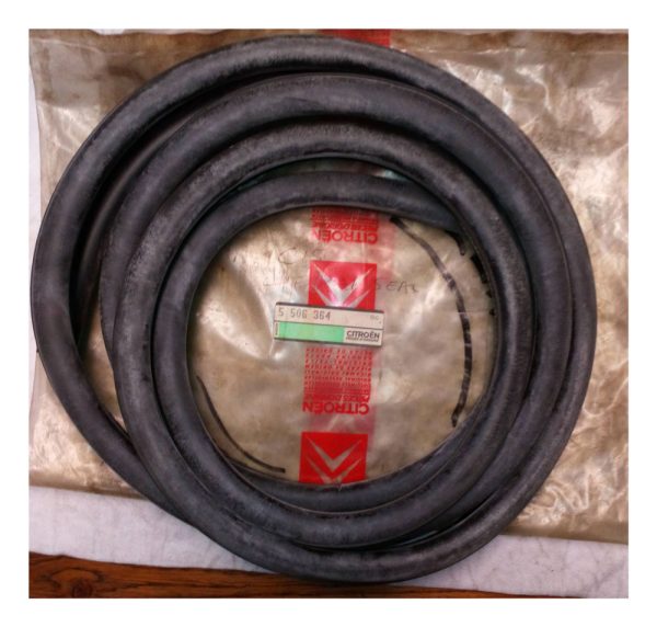 Citroen Visa Front Door Seal ( Also C15 ) 5506364