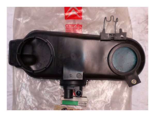 Citroen AX Carburetor Top Cover - 96 033 263