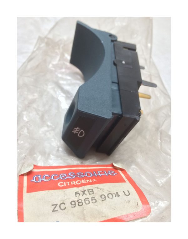 Citroen BX Fog Lamp Switch (Series 1) in BLUE Part No: 9865904