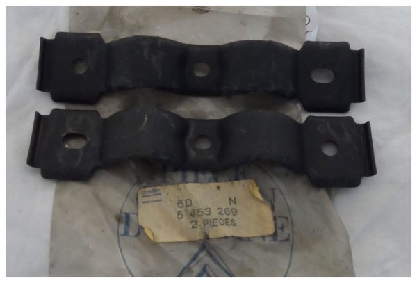 Citroen DS Exhaust Clamp - 2 Pieces - Part No: 5453269