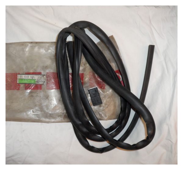 AX windscreen Seal - 95619661 96020878