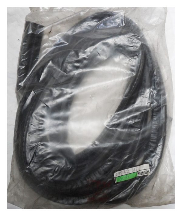 Tailgate Rubber Part No - 95611983