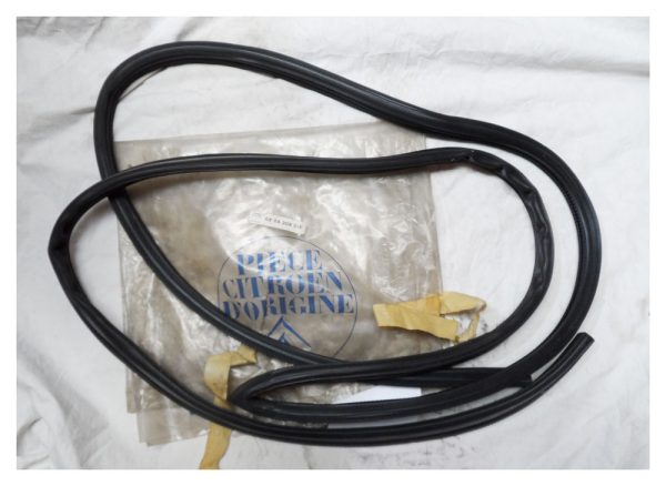 Citroen GS/A Front Door Seal - GX65309O1A