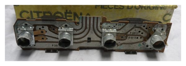 CX Bulb Holder - 5L5483981