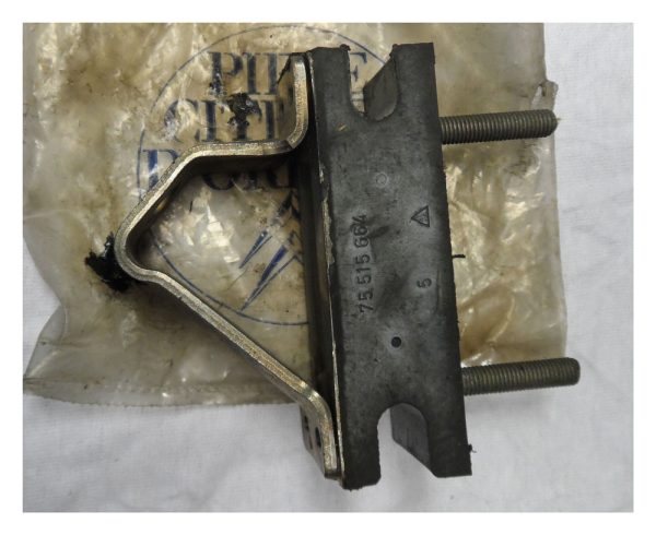 Visa Engine Mount - 75492555