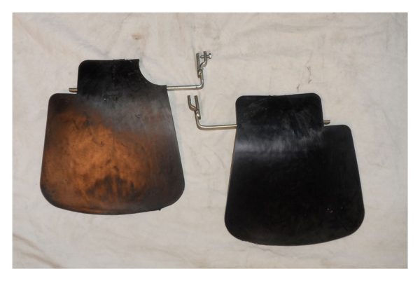 ami-8. Mudflaps Ami 8 and Break Rear