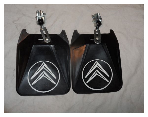 Mudflaps - Possibly Dyane?