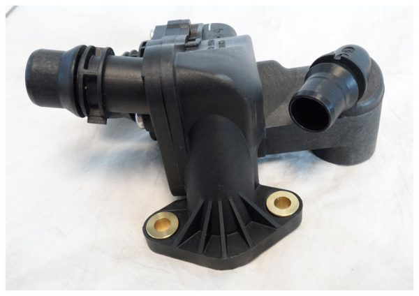 C6 Thermostat Housing - 1336Y3