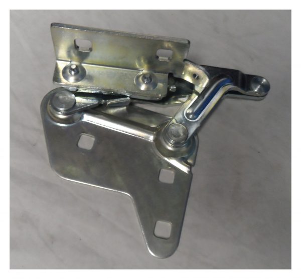 Citroen Xantia Right Hand Bonnet Hinge - 791331