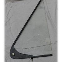 C25 Right Hand Front Quarter Light Part No : ZF 04399558   926520