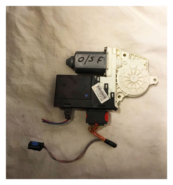 C5 Right Hand Front Electric Motor - 9632531780