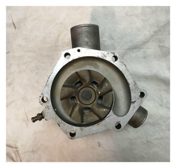 cx-waterpump. Citroen CX Water Pump