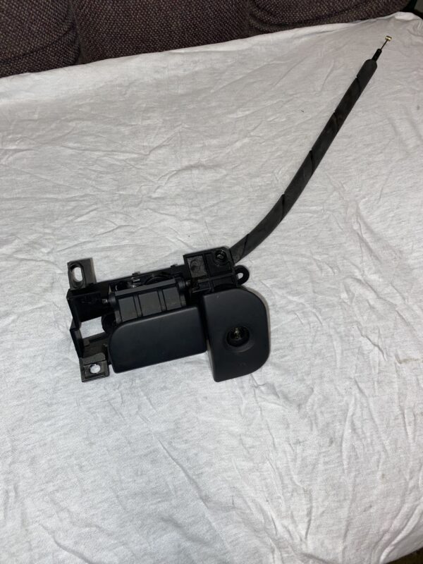 Series 2 XM Glove Box Lock Button