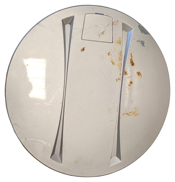 XM Hubcap NEW - 9029208380