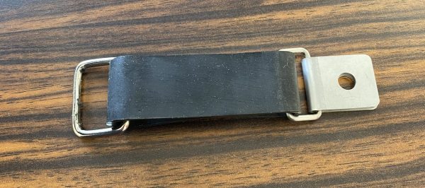 Ami 8 Jack Strap Retainer