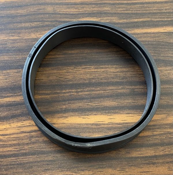Fuel Sender Seal Part No : 1424F3