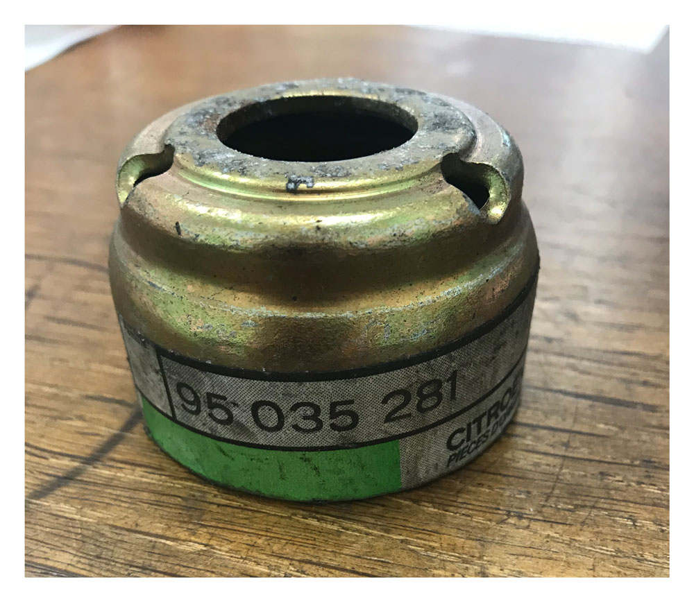Citroen AX Strut Top Mount Cap - 95035281 - The Chevronic Centre
