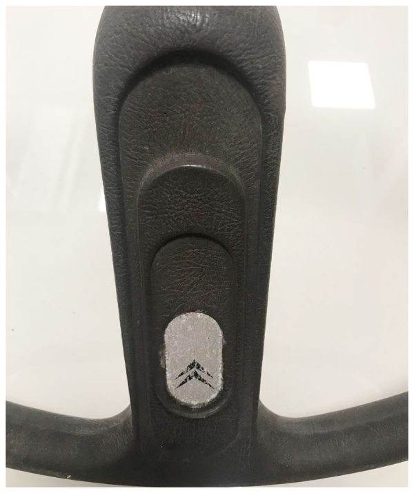 Ami Super Steering Wheel in Brown