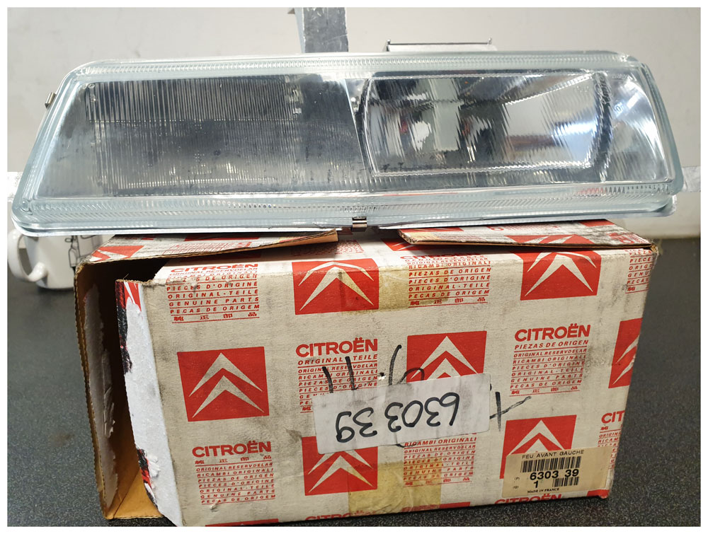 Citroen XM fog lamp indicator left hand side-630339 - The 