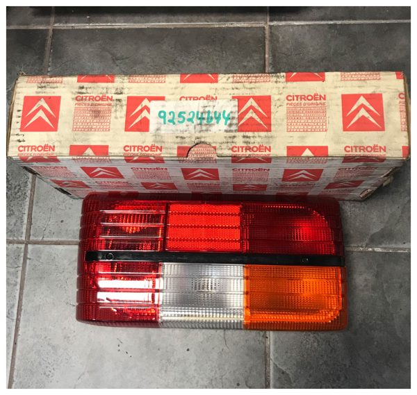 Citroen LNA near side rear light-92524644
