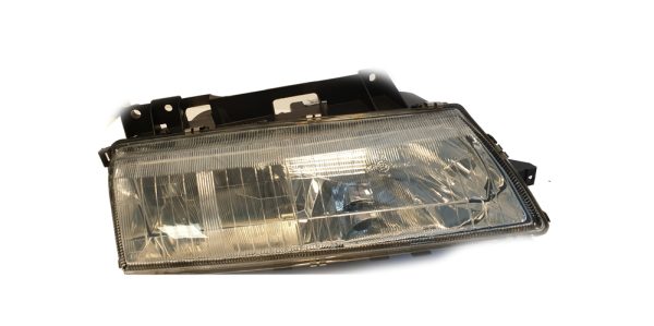 Citroen XM Headlamp Right hand- 6205h9