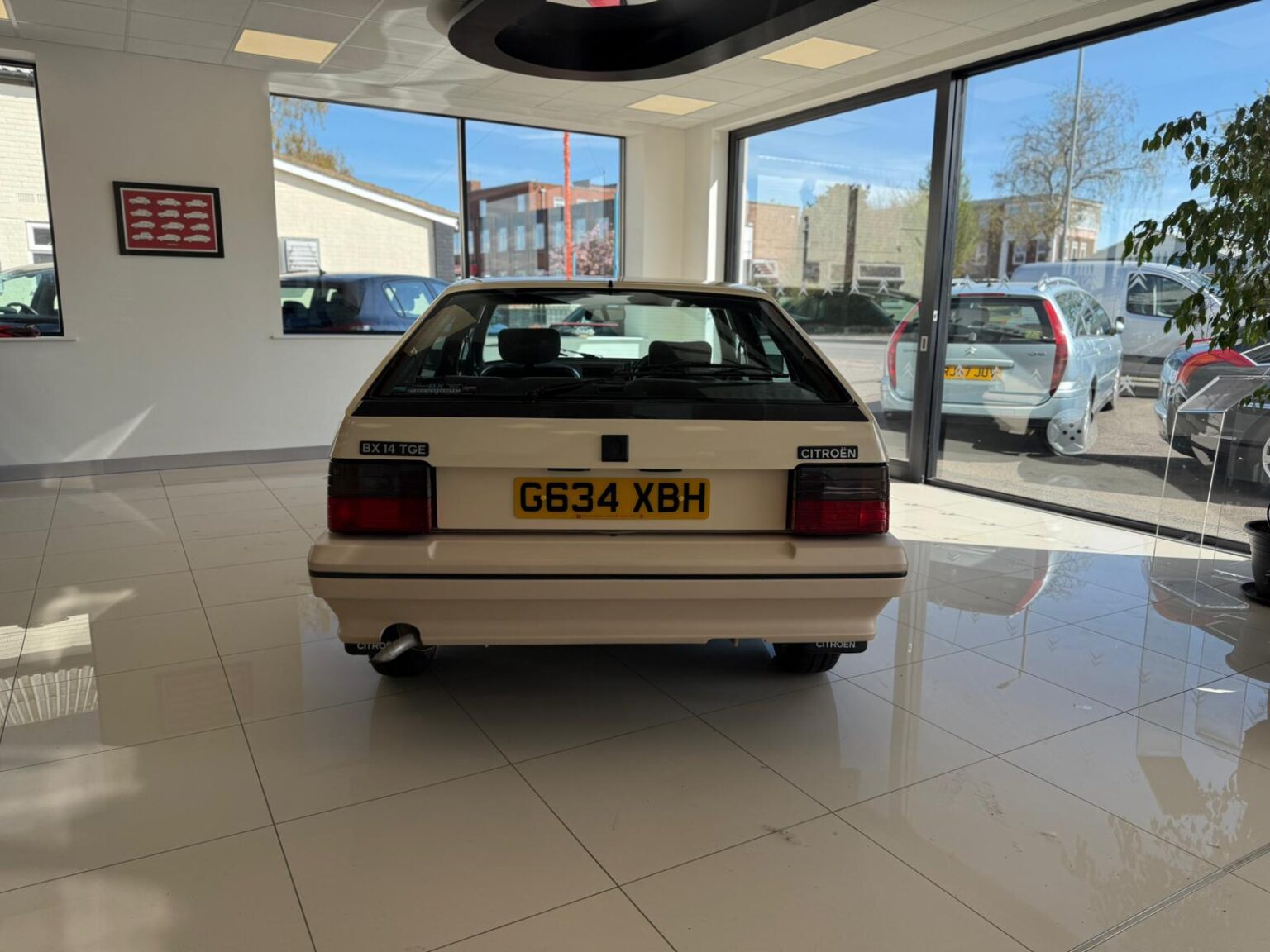 1990-citroen-bx-14-tge-just-12-000-miles-from-new-the-chevronic-centre